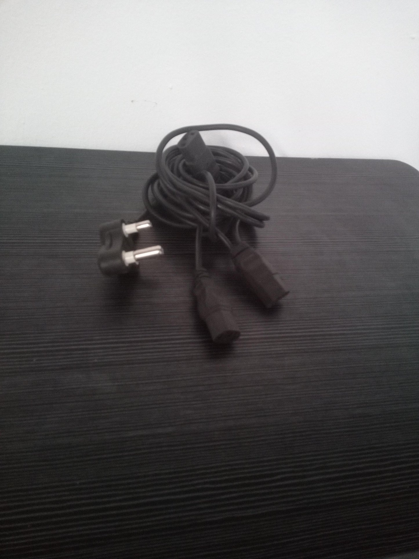 Power Cable 3 Way – Black – Pre-Owned