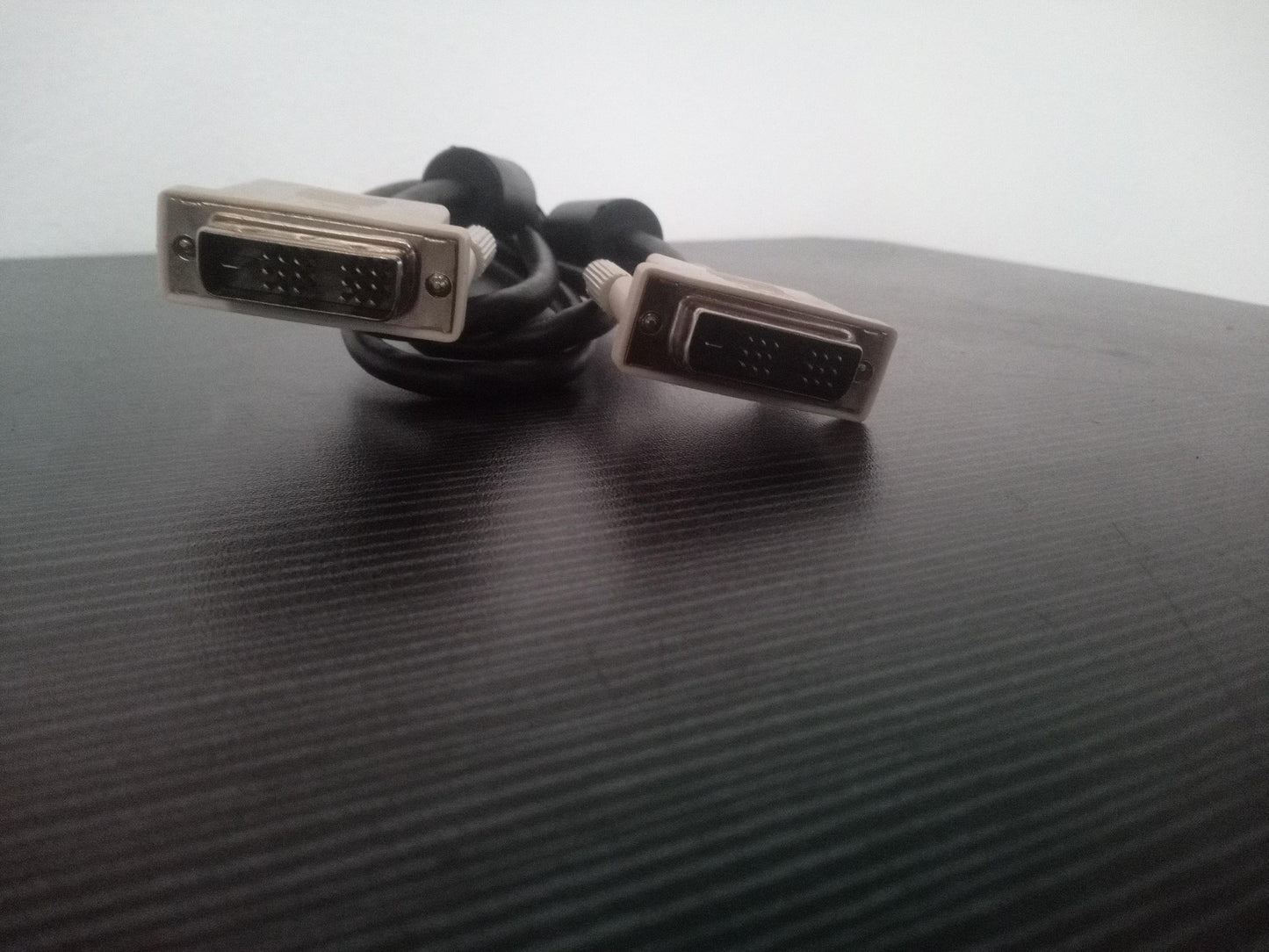 DVI-D Single Link Male to Male Monitor Cable – Pre-Owned