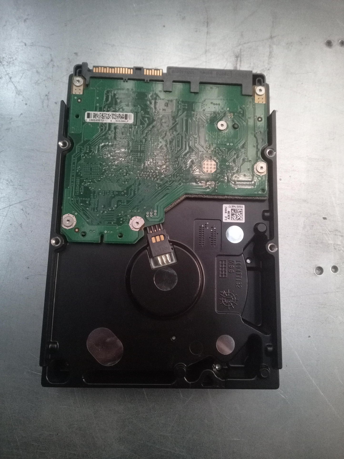Dell ST3600057SS 600GB 3.5 Inch 15K RPM 6Gb/s SAS Hard Drive – Pre-Owned