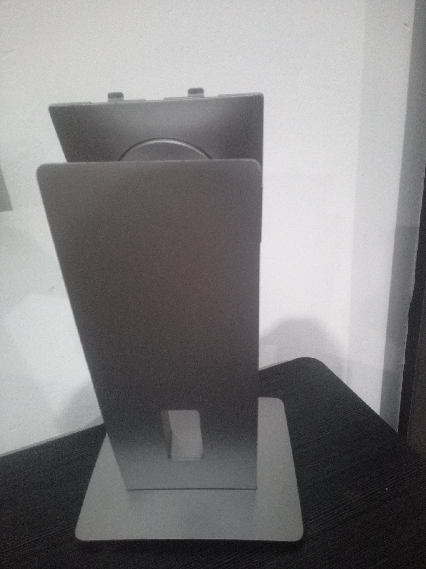 HP 857569-001 Tilt & Height Adjustable Monitor Stand for HP ProOne 600 G2 AIO – Pre-Owned