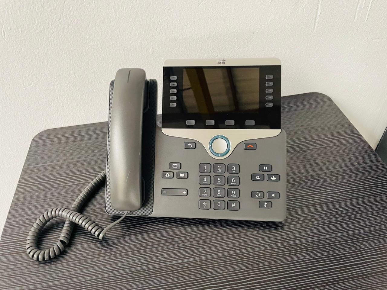 Cisco CP-8811 Enterprise Gigabit IP Desk Phone – Pre-Owned