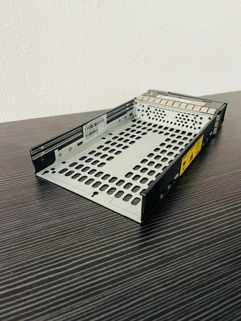 Dell EqualLogic Compellent 1007243-03 3.5 Inch Hard Drive Tray Caddy – Pre-Owned