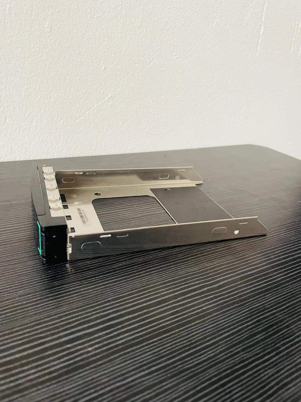 Nimble NLASB9990070 X01 3.5 Inch HDD Caddy Tray For CS1000 CS3000 CS5000 CS7000 SAN ES2 – Pre-Owned