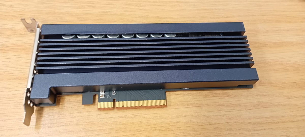 Samsung PM1725 1.6TB enterprise PCle NVMe SSD- HHHL- Used