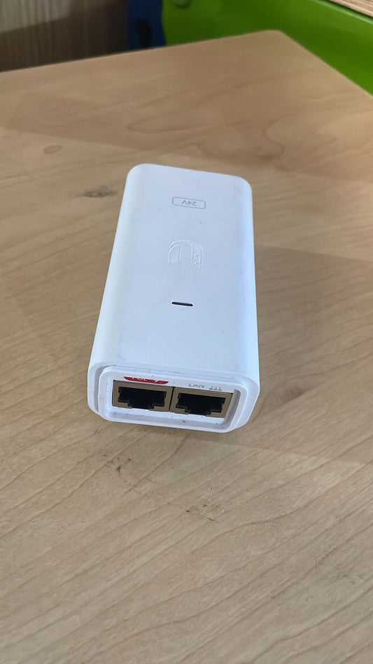 Ubiquiti Gigabit PoE Adapter GP-A240-050G 24V 12W – No Cable – Used