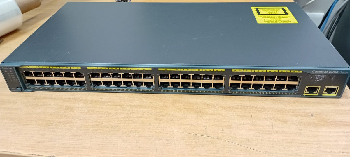 Cisco Catalyst WS-C2960-48TT-L 48-Port 10/100 Layer 2 Switch – Used