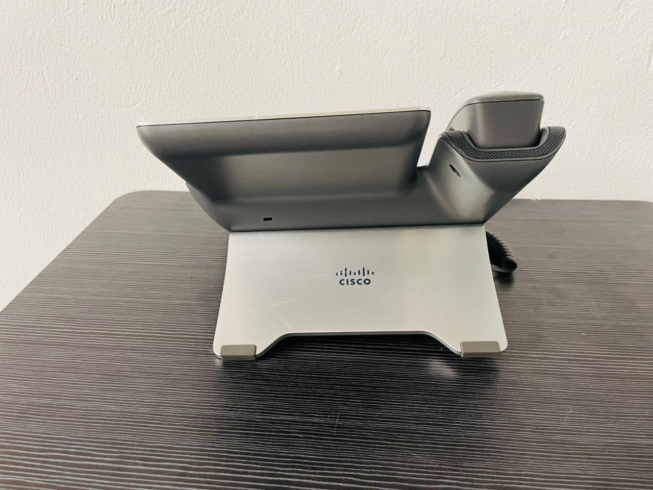 Cisco CP-8811 Enterprise Gigabit IP Desk Phone – Pre-Owned