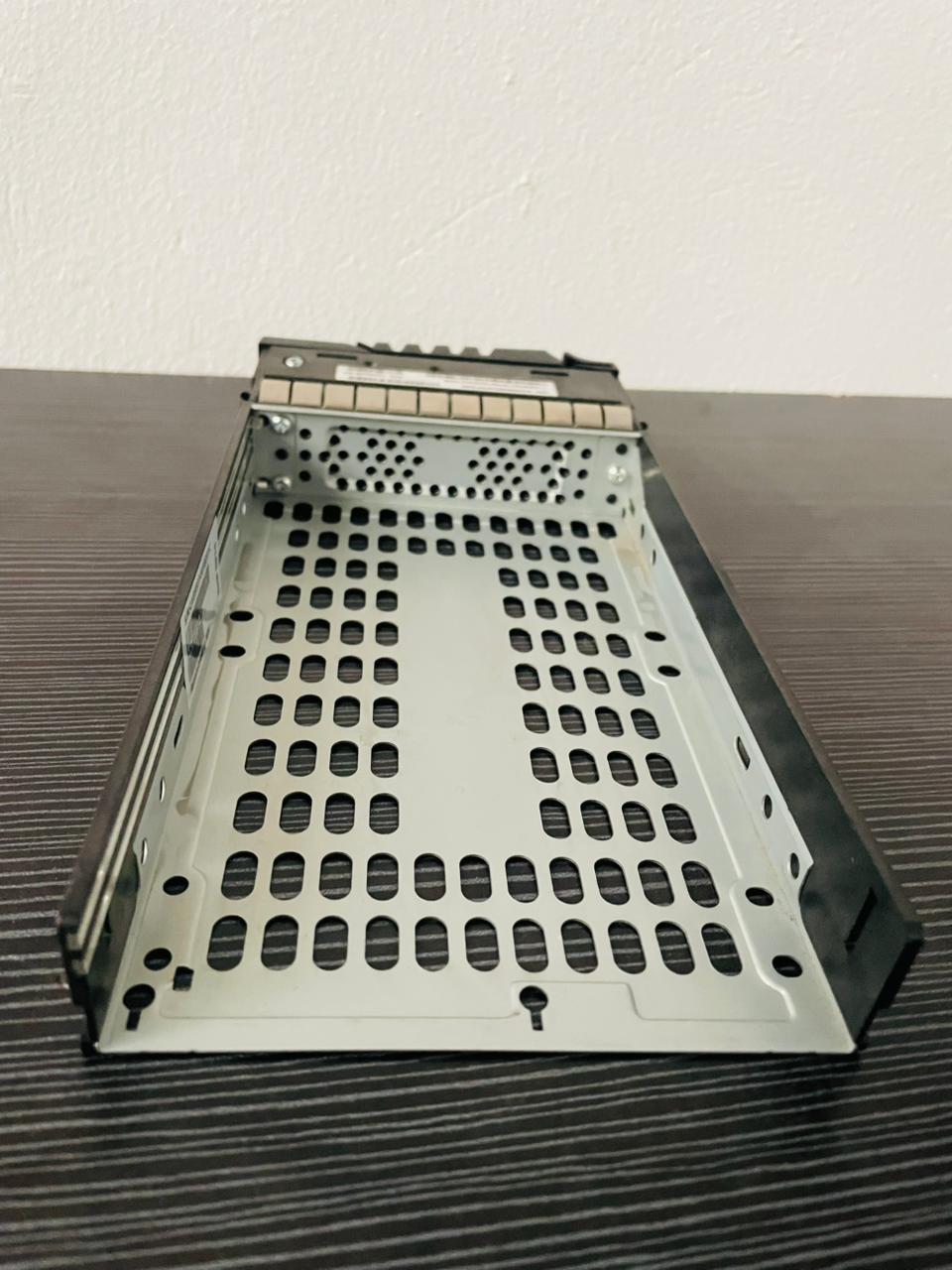 Dell EqualLogic Compellent 1007243-03 3.5 Inch Hard Drive Tray Caddy – Pre-Owned
