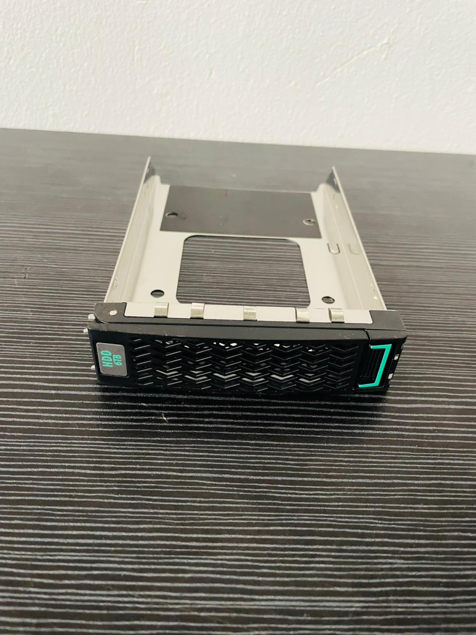 Nimble NLASB9990070 X01 3.5 Inch HDD Caddy Tray For CS1000 CS3000 CS5000 CS7000 SAN ES2 – Pre-Owned