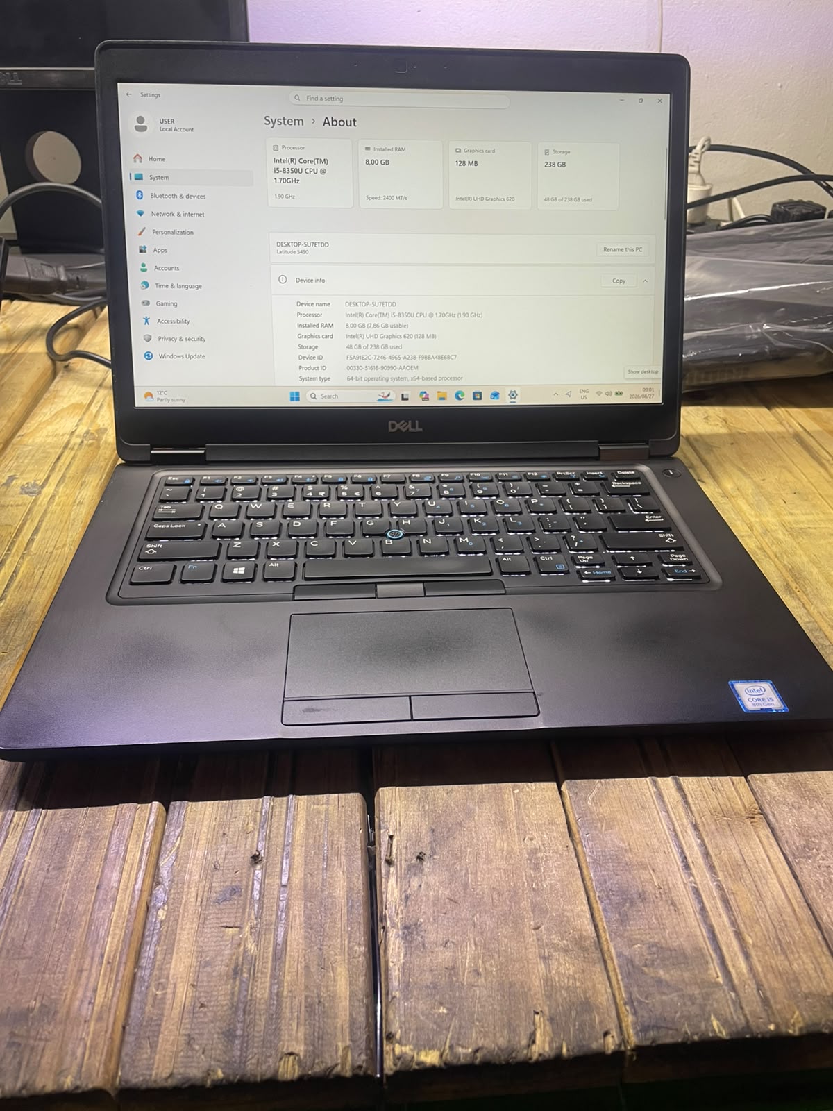 Dell Latitude 5490 14 Inch Laptop – i5 8350U – 8GB DDR4 – 256GB SATA SSD – Win11Pro – Battery Health 71% – No Adapter – Used