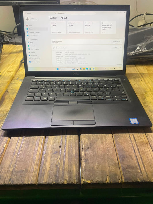 Dell Latitude 7490 14 Inch Laptop – i5 8250U – 8GB DDR4 – 256GB NVMe SSD – Win11Pro – Battery Health 71% – No Adapter – Used