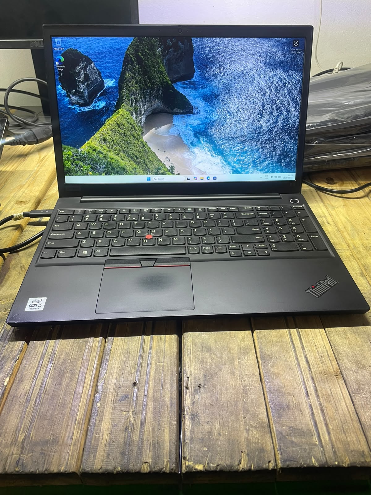 Lenovo ThinkPad E15 15.6 Inch Laptop – i5 1235U – 8GB DDR4 – 512GB NVMe SSD – Win11Pro – Battery Health 76% – No Adapter – Used