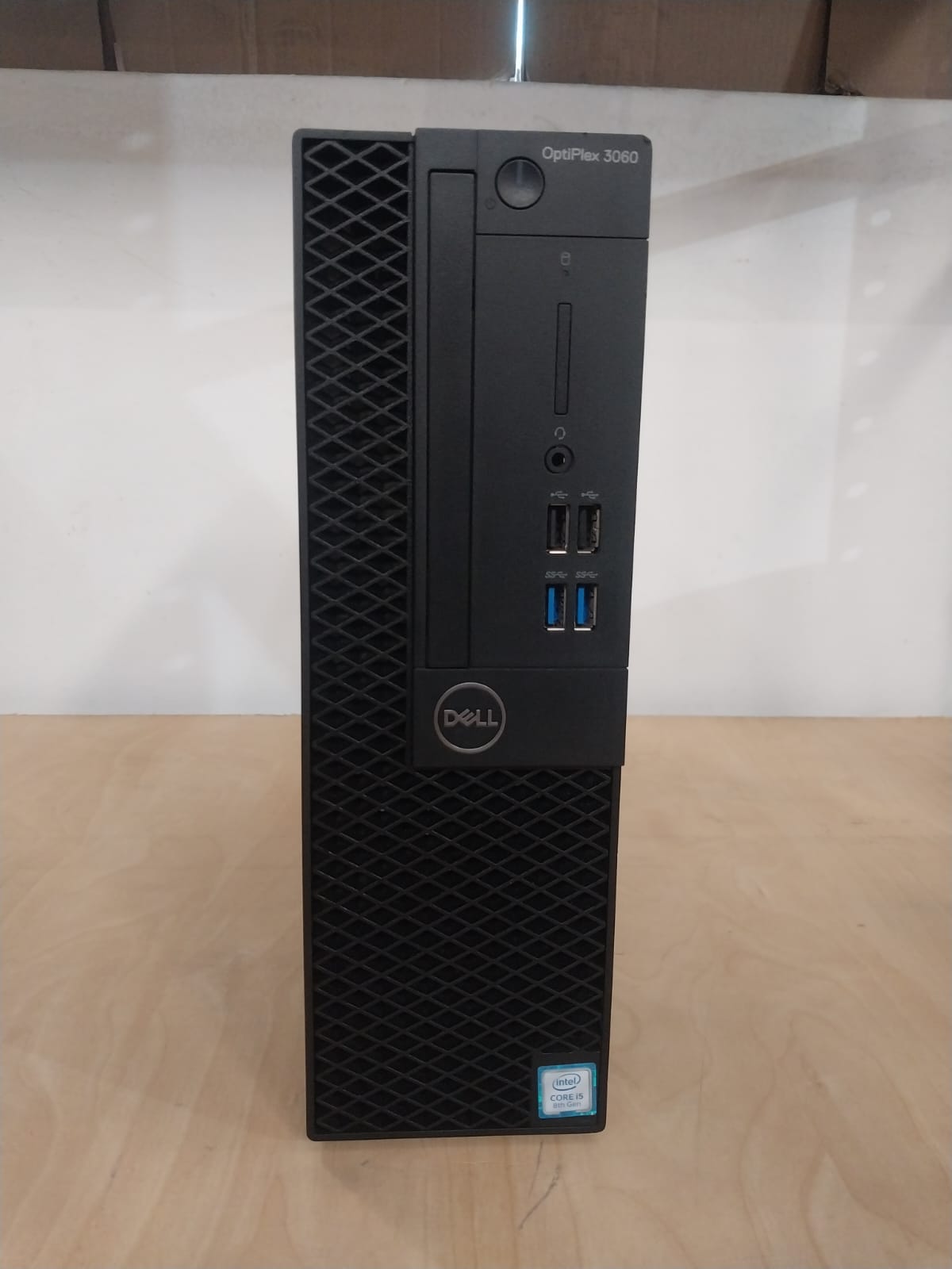 Dell OptiPlex 3060 SFF Desktop – i5 8500 – 8GB DDR4 – 256GB SSD – Win10Pro – Used