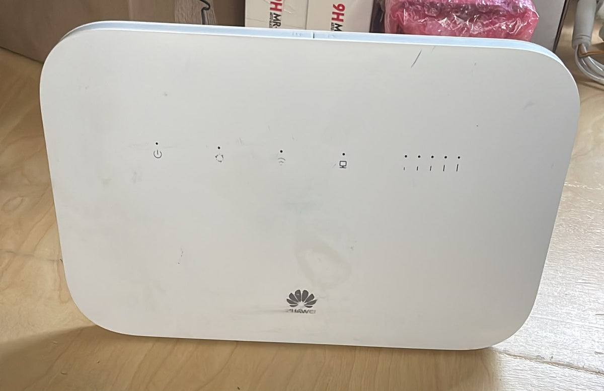 Huawei B612s-25d CAT6 4G Wireless Router Only – Used
