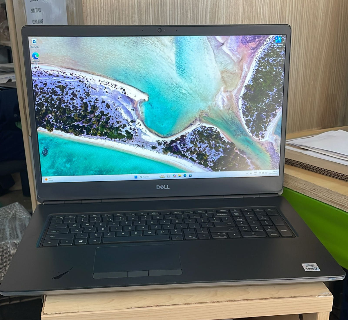Dell Precision 7750 17.3 Inch Mobile Workstation – i7 10850H – 64GB DDR4 – 512GB NVMe SSD – Quadro RTX 3000 – Win11Pro – Battery Health 53% – With Adapter – Used
