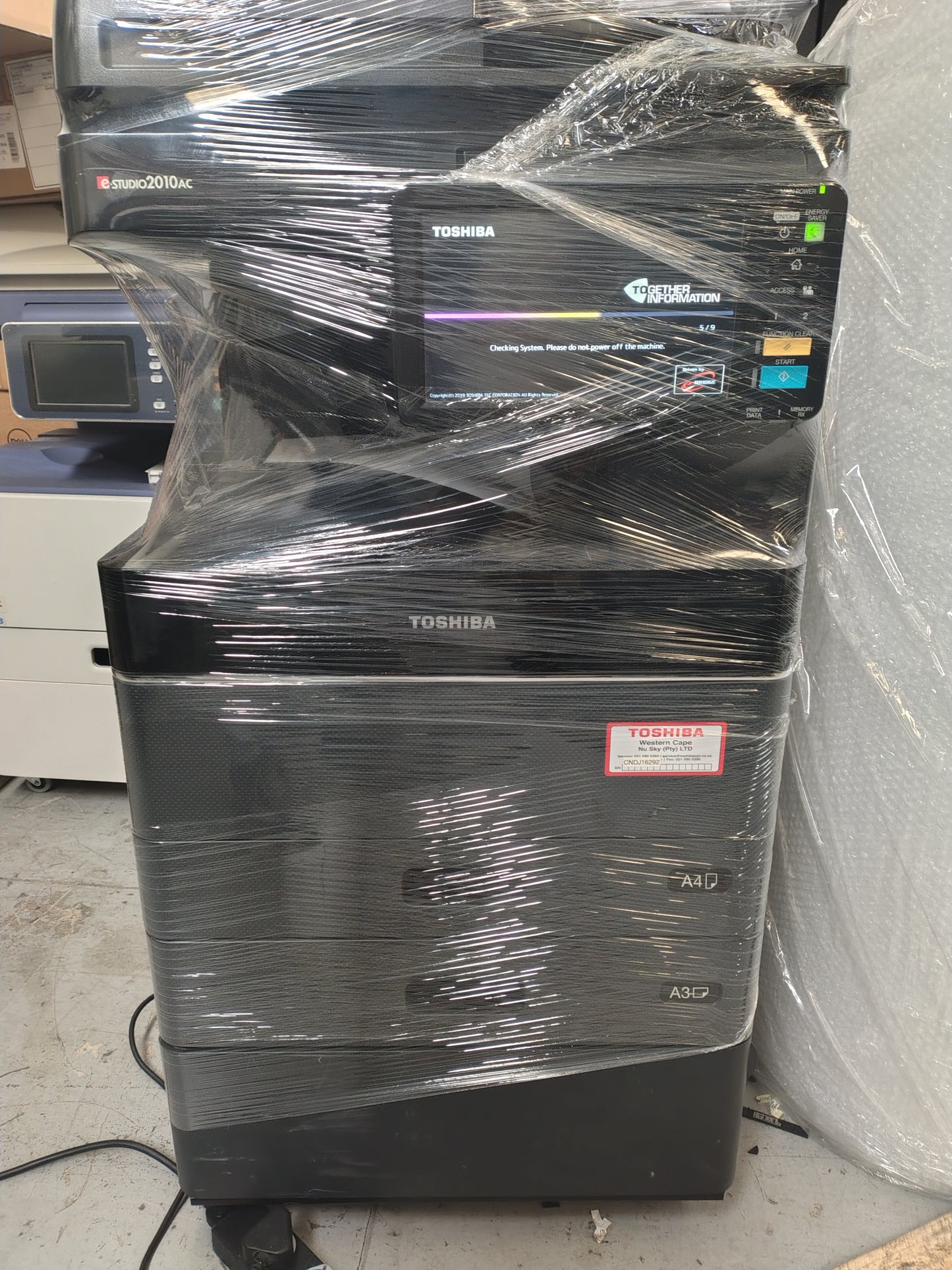 TOSHIBA E-STUDIO 2010AC MULIFUNCTION PRINTER - REFURB